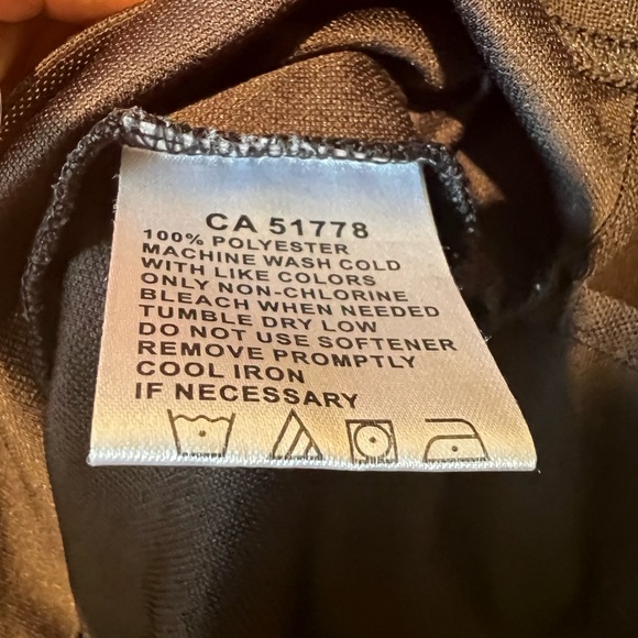 EUC Men’s Collared Tee, Size Large - Picture 5 of 6